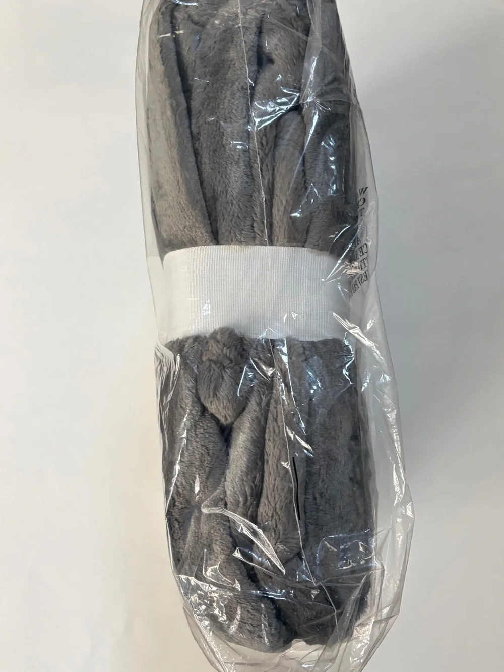 Charter Club Gray Faux Fur Throw Blanket - Plush Cozy 50x 70 inches Brand New